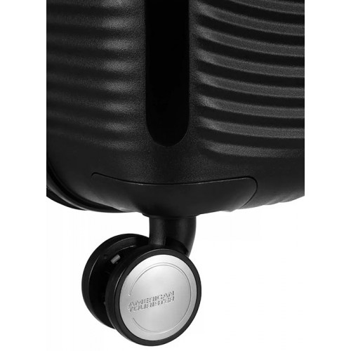 Чемодан маленький American Tourister SOUNDBOX BLACK 32G*09001