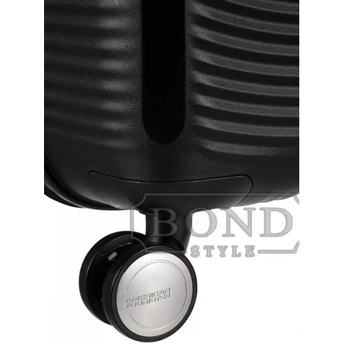Чемодан American Tourister SOUNDBOX BLACK 71,5/81L 32G*09002 черный средний (M)