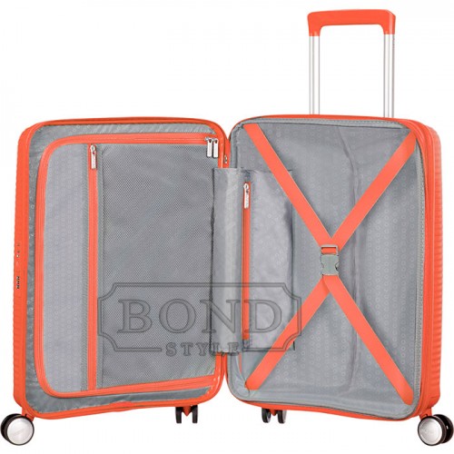 Чемодан маленький American Tourister SOUNDBOX CORAL RED 32G*10001