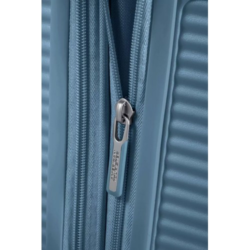 Чемодан маленький American Tourister SOUNDBOX BLUE 32G*51001