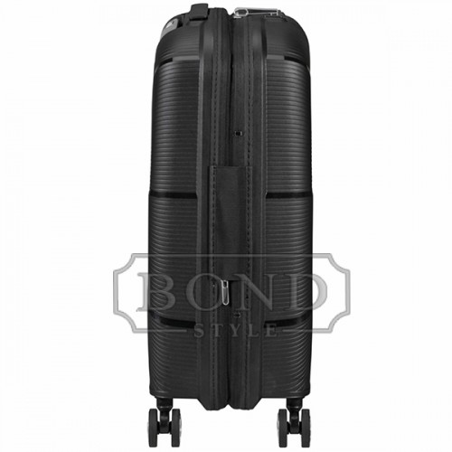 Чемодан American Tourister STARVIBE BLACK 37/41L MD5*09002 маленький (S)