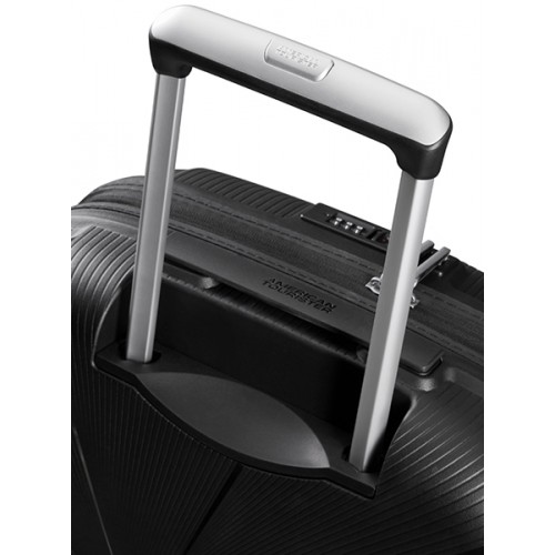 Чемодан American Tourister STARVIBE BLACK 37/41L MD5*09002 маленький (S)