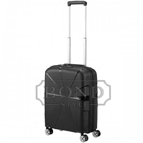 Чемодан American Tourister STARVIBE BLACK 37/41L MD5*09002 маленький (S)