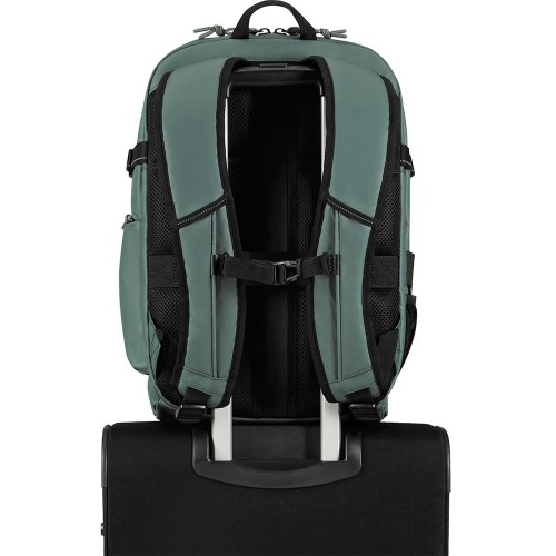 Рюкзак для ноутбука 17.3" American Tourister UPVENTURE DARK FOREST MH7*04005 зеленый